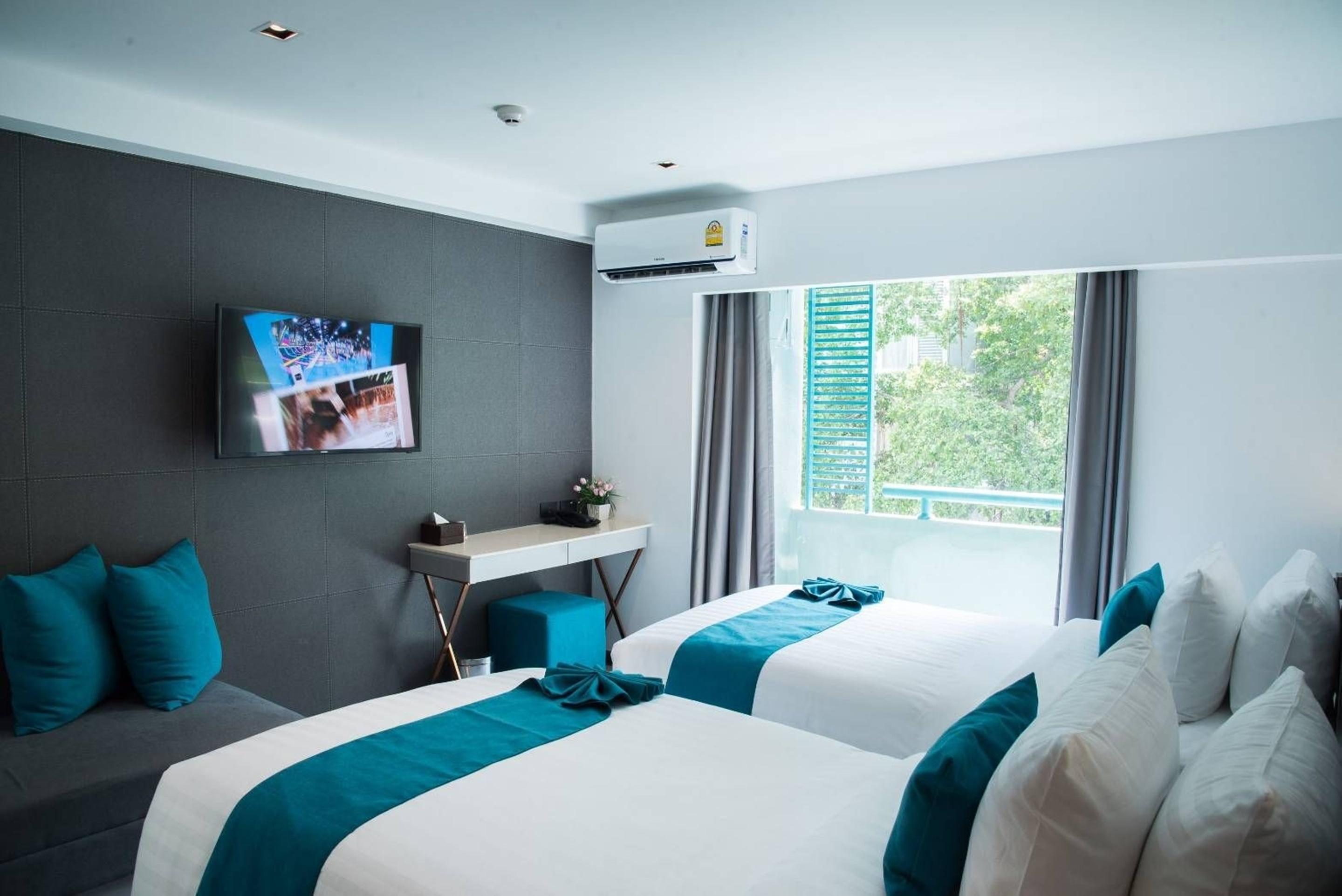 Sora Hotel Silom Banguecoque Exterior foto